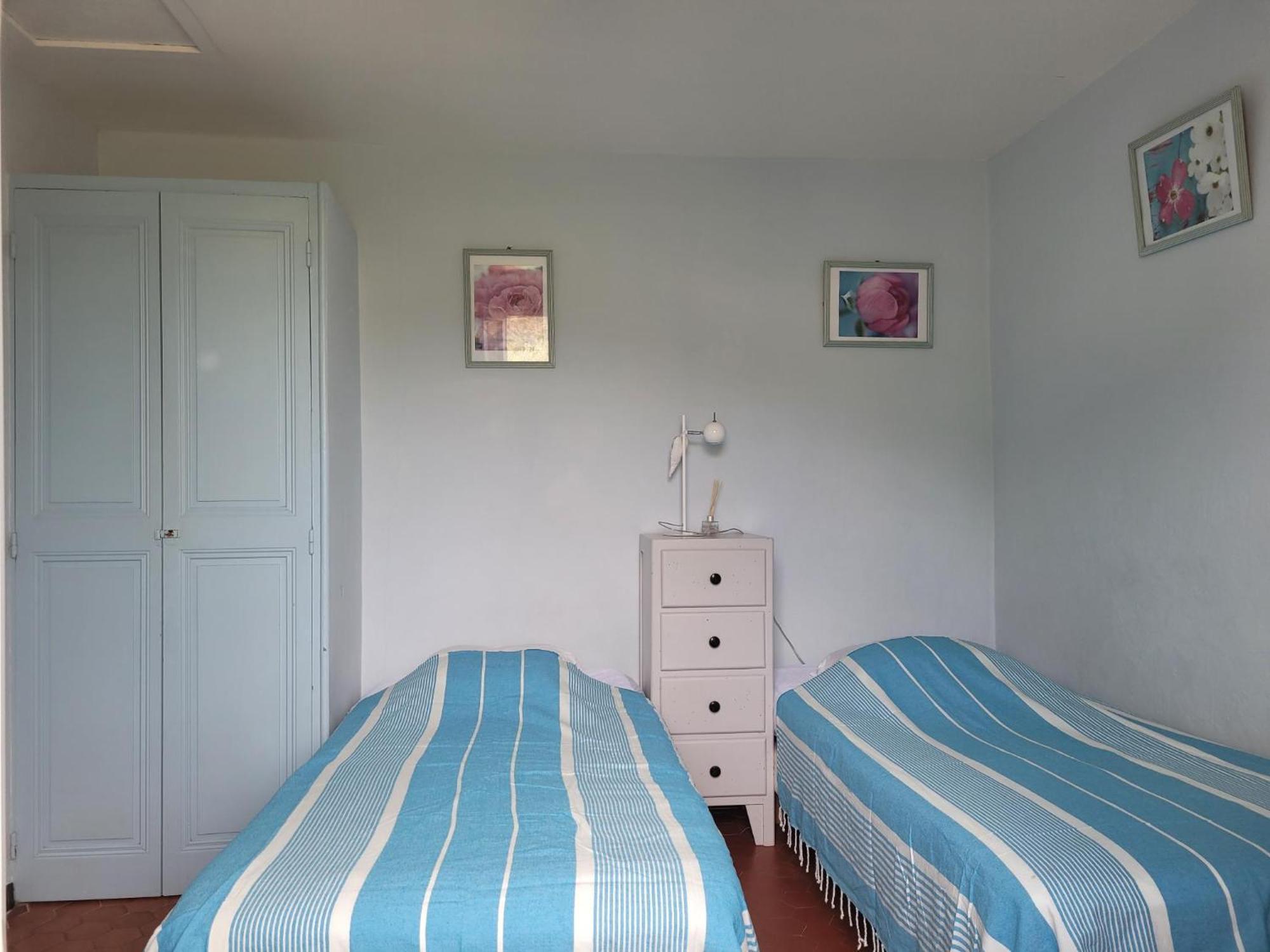 Maison 4 Face A La Grand Jardin Ideal Famille Avec Pluri Animaux Saint Clair Holiday home *